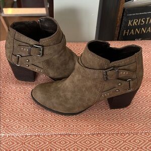 Universal Thread Taupe Ankle Boots with Buckle Accents